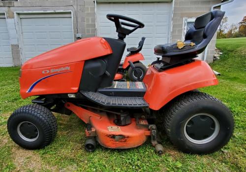 17-HP-Simplicity-Mower-6