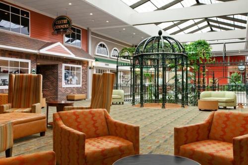 Days-Inn-by-Wyndham-Penn-State-State-College-PA4