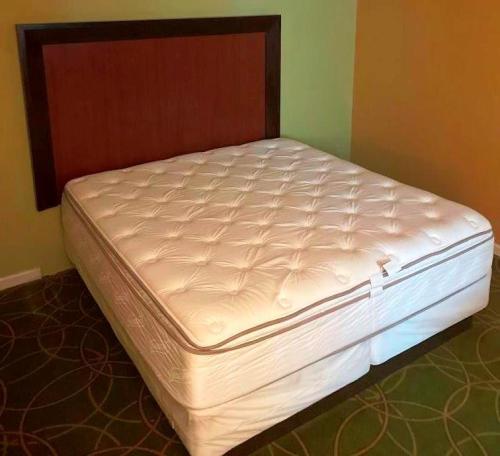 King-Bed-1
